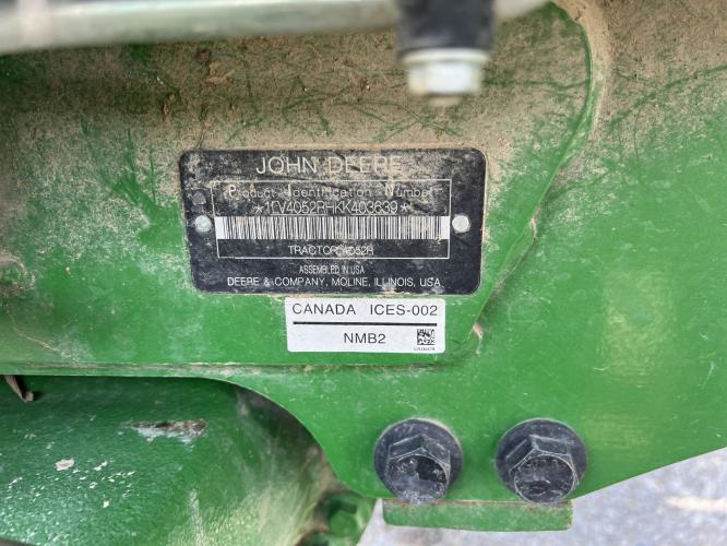 John Deere 4052R