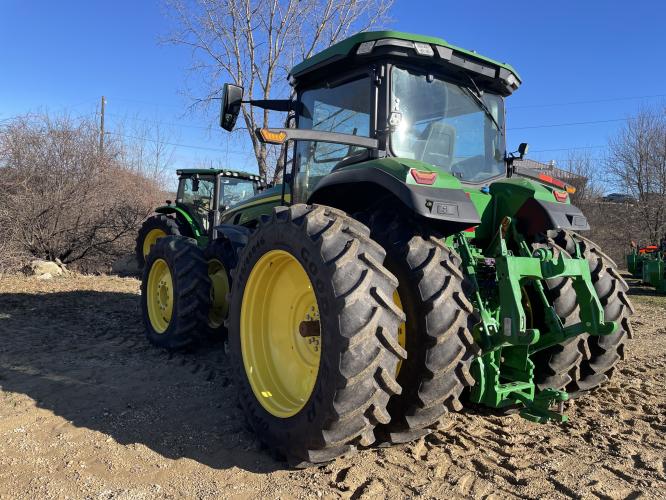 John Deere 8R 250