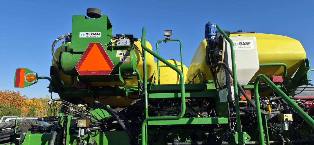 John Deere 1790