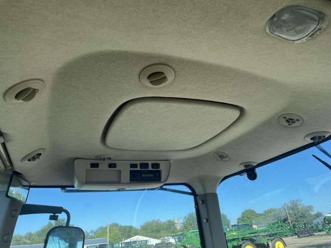 John Deere 7200R