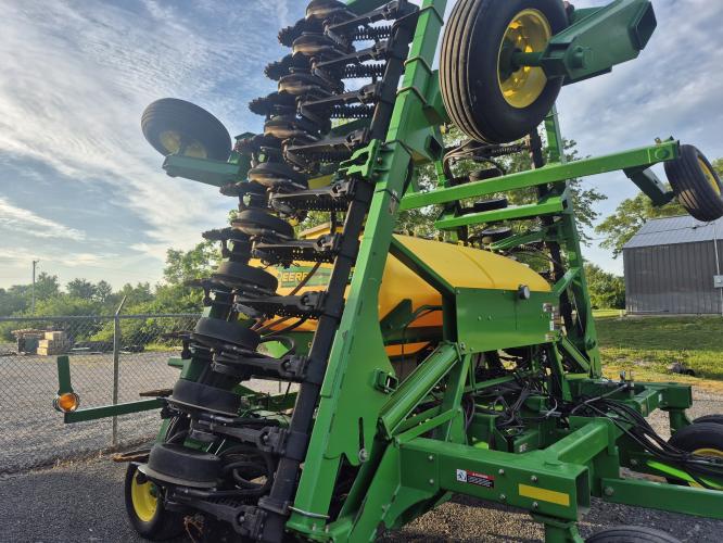 John Deere 1990