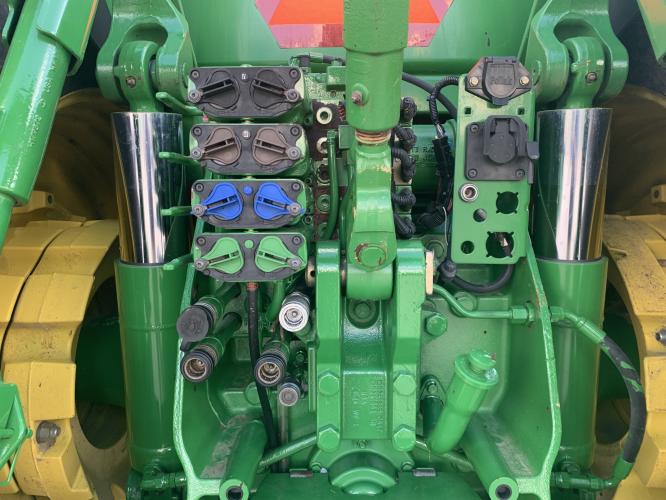 John Deere 8360R