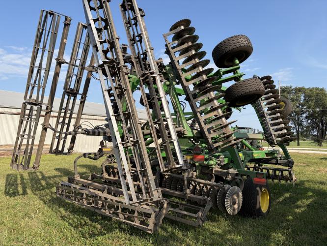 John Deere 2660VT