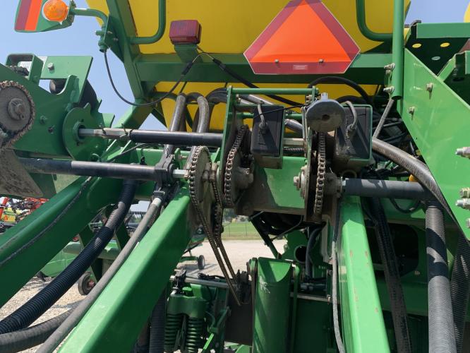 John Deere 1790