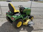 John Deere X740