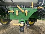 John Deere R4038