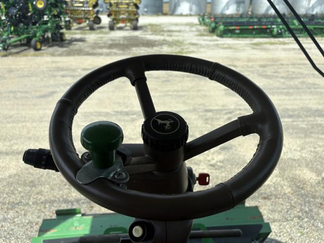 John Deere S790