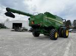 John Deere S7 700
