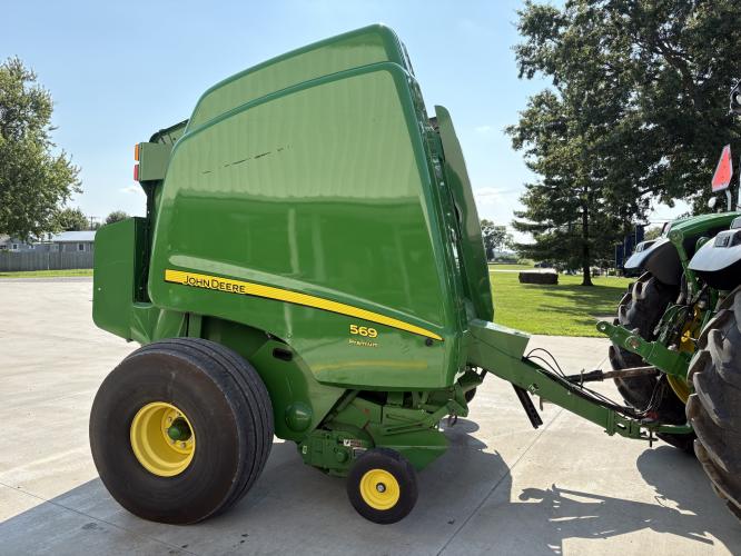 John Deere 569 Premium