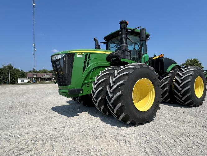 John Deere 9520R