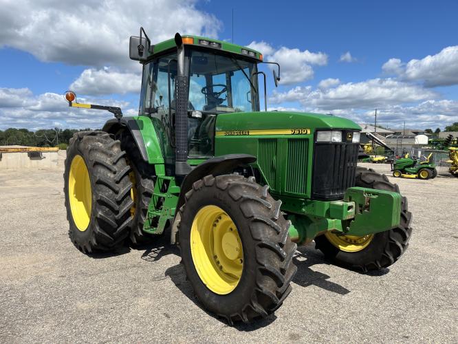 John Deere 7610