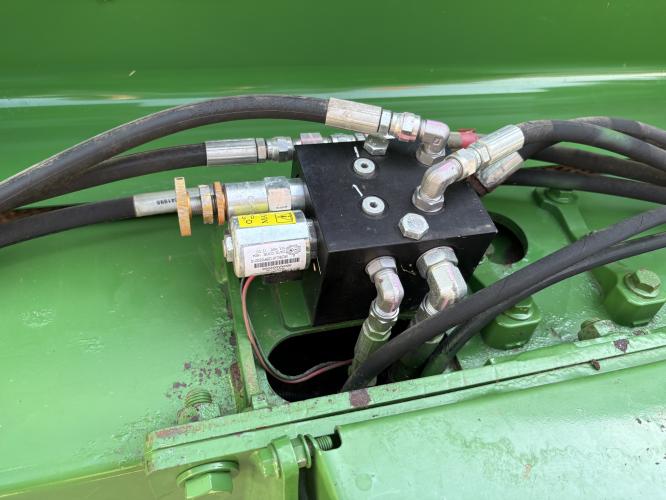 John Deere 569 Premium