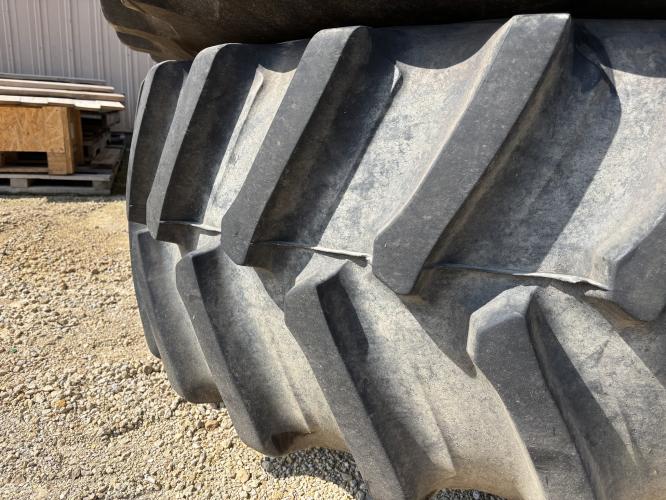 Firestone 650/85R38