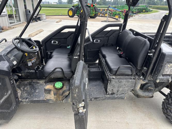 John Deere XUV855M S4
