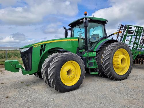 2013 John Deere 8335R