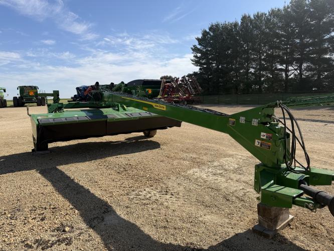 John Deere C450