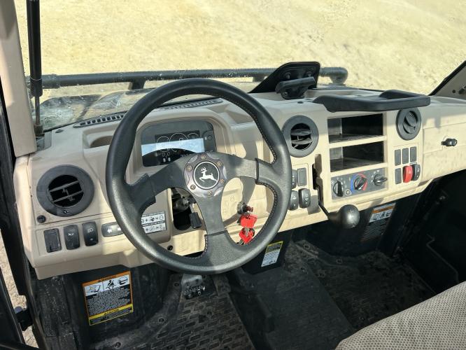 John Deere XUV835R