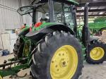 John Deere 6130M