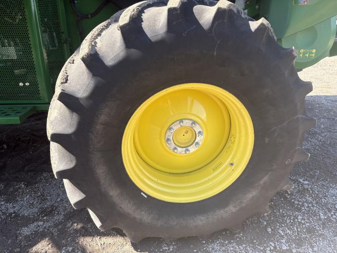 John Deere S770