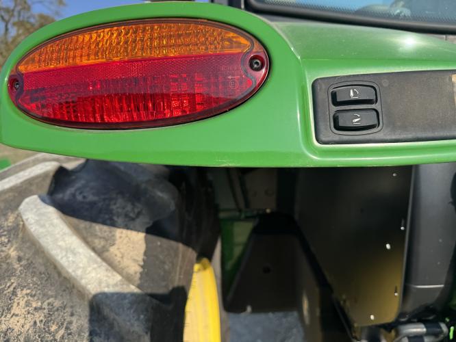 John Deere 6R 130