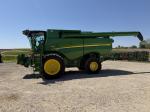 John Deere S760