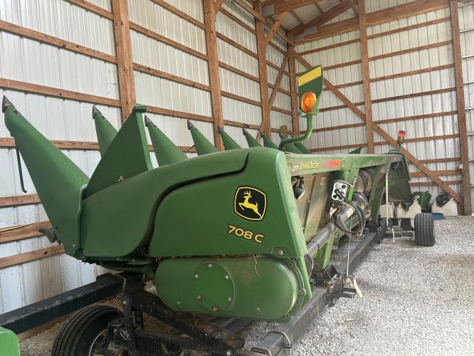 John Deere 708C