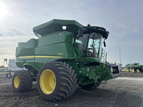 2020 John Deere S790