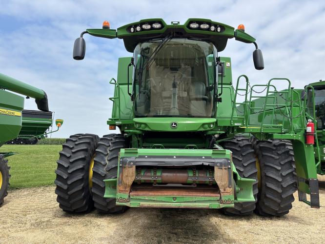 John Deere S680