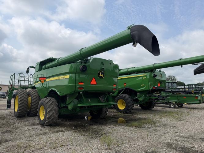 John Deere S770