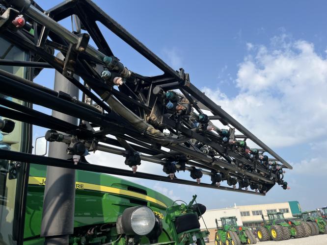 John Deere 4730
