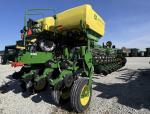 John Deere 1775NT