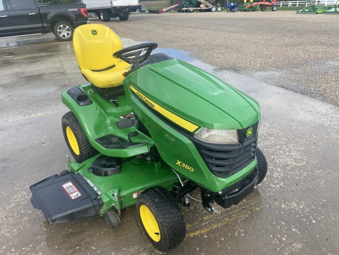 John Deere X380