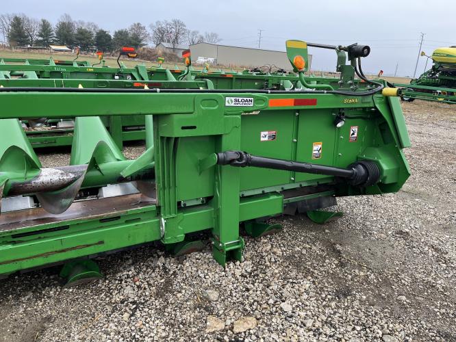 John Deere 608C