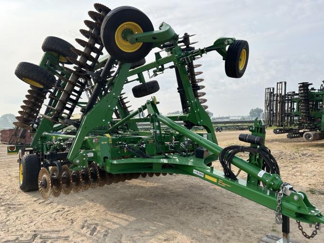 John Deere 2660VT