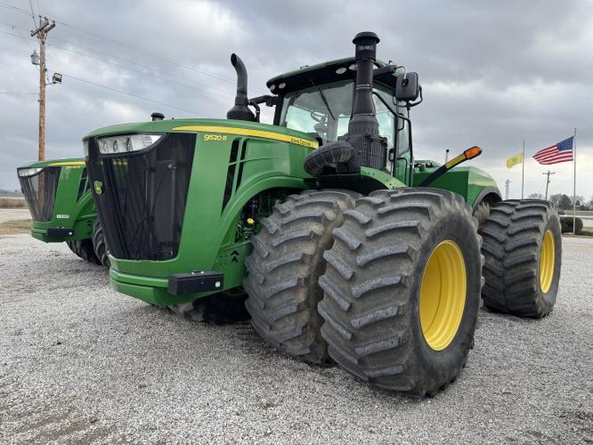 John Deere 9520R