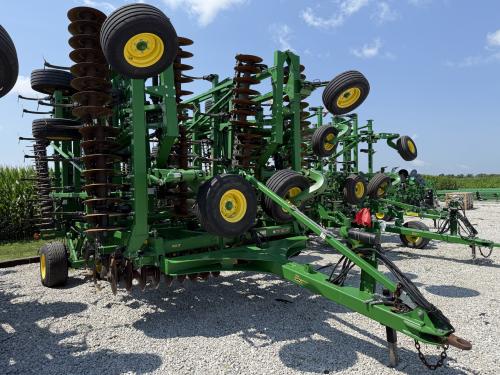 2020 John Deere 2330