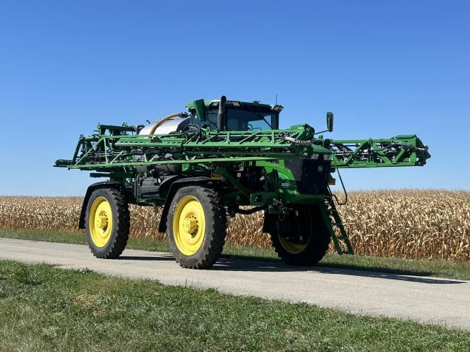 John Deere 616R