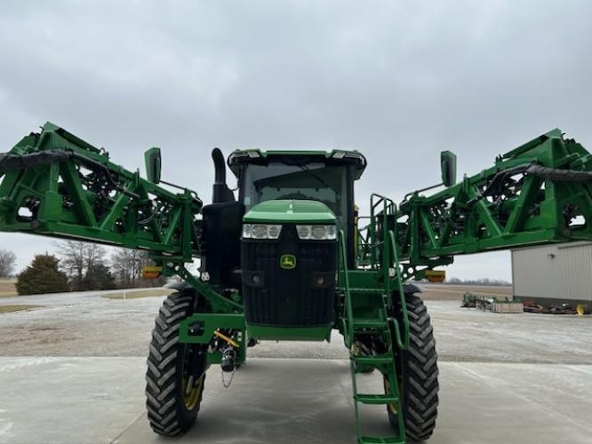 John Deere 412R