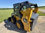 John Deere 318G