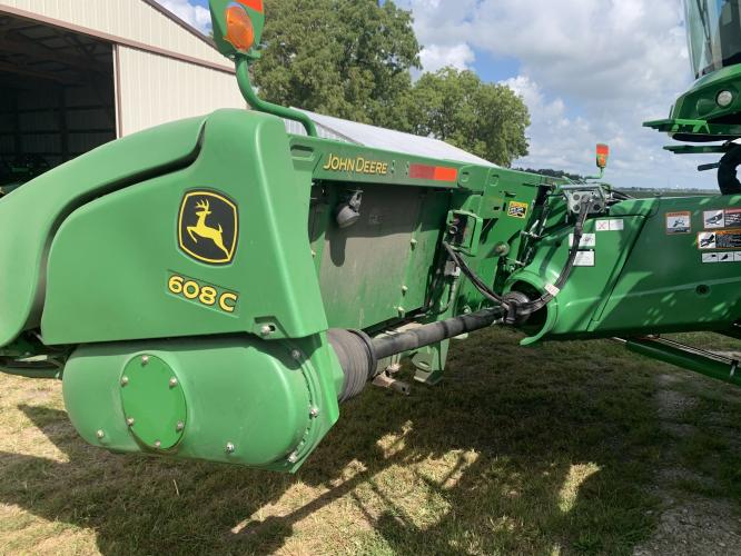 John Deere 608C