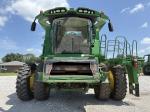 John Deere S670