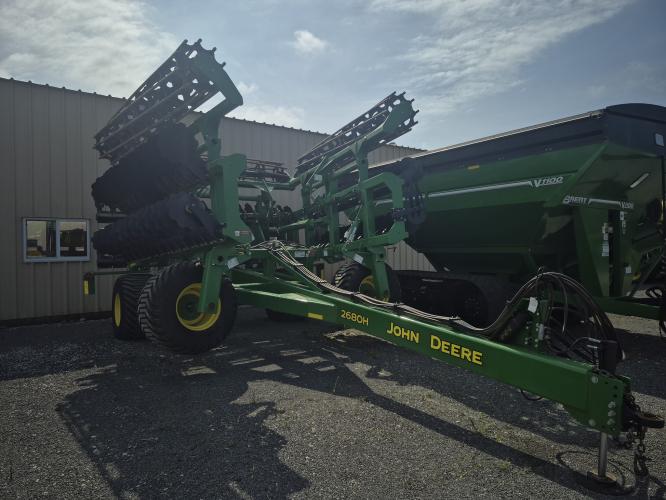 John Deere 2680H