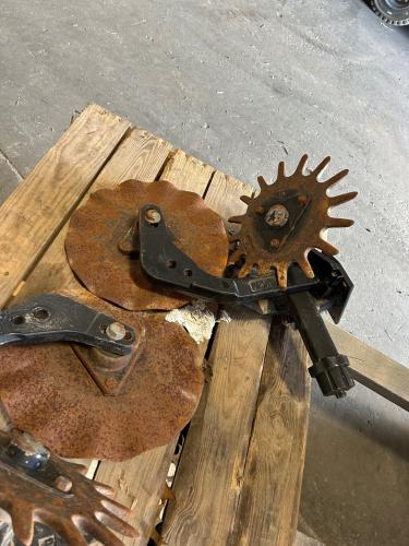 Dawn combo trash wheel / coulter for JD