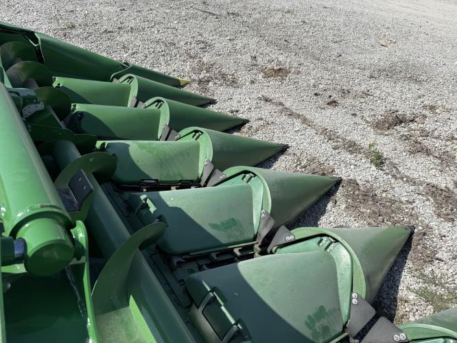 John Deere C12F StalkMaster