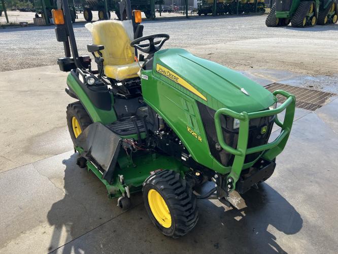 John Deere 1025R