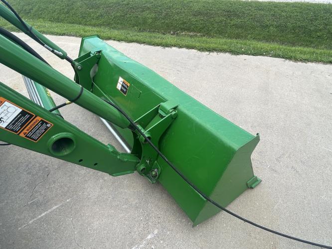 John Deere 4066M