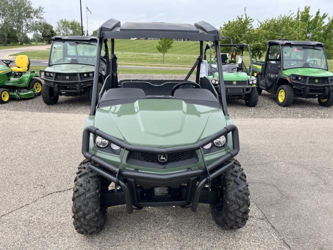 John Deere XUV 590M