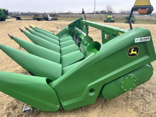 John Deere C6R