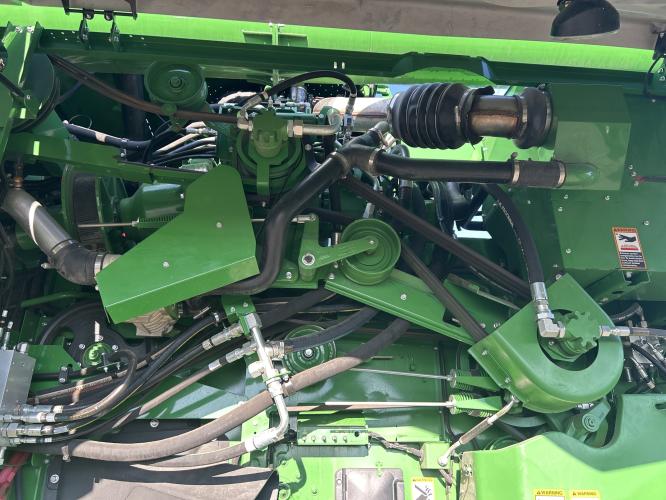 John Deere S780