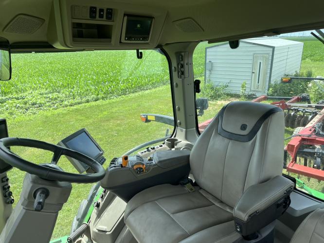 John Deere 8R 340